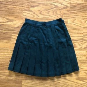 Black pleated vintage skirt